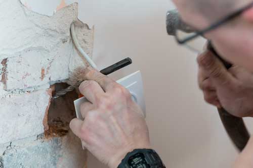 Spanaway Install Switches & Receptacles
